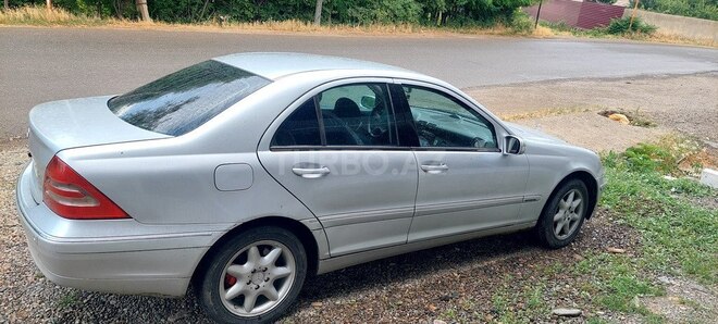 Mercedes C 240 2001, 532,000 km - 2.6 l - Qazax