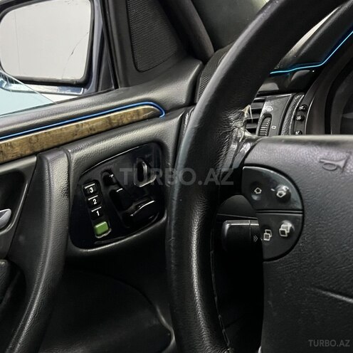 Mercedes E 240 1999, 285,111 km - 2.6 l - Sumqayıt