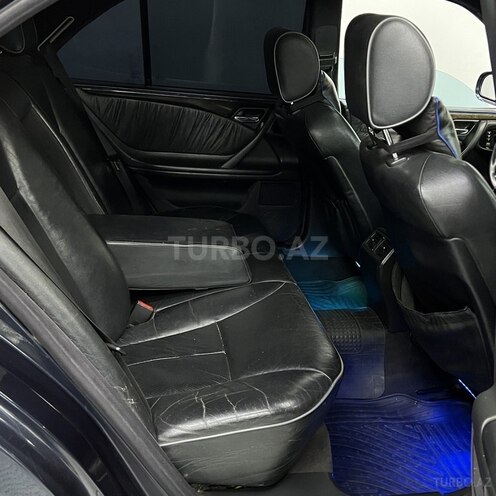 Mercedes E 240 1999, 285,111 km - 2.6 l - Sumqayıt