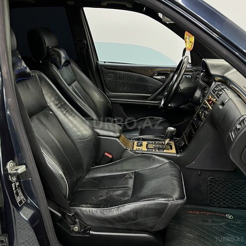 Mercedes E 240 1999, 285,111 km - 2.6 l - Sumqayıt