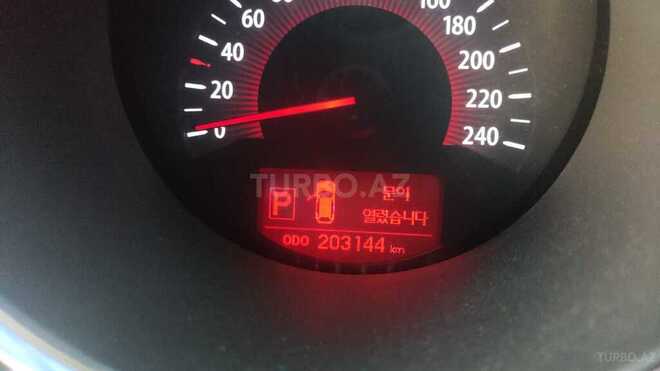 Kia Sorento 2009, 203,500 km - 2.0 l - Bakı
