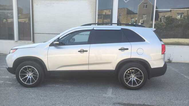 Kia Sorento 2009, 203,500 km - 2.0 l - Bakı