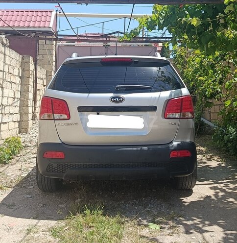 Kia Sorento 2009, 203,500 km - 2.0 l - Bakı