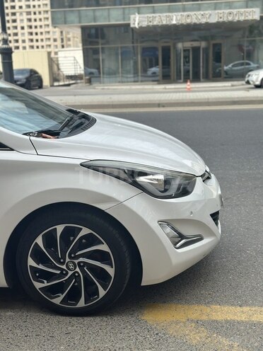 Hyundai Avante 2014, 131,000 km - 1.6 л - Bakı