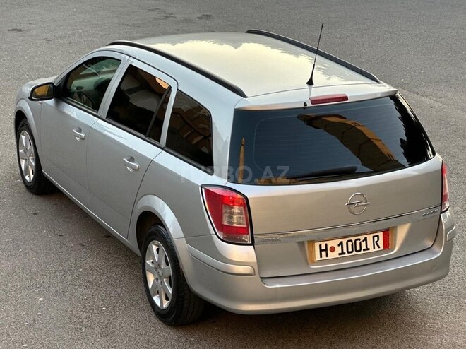Opel Astra 2009, 198,125 km - 1.4 l - Bakı
