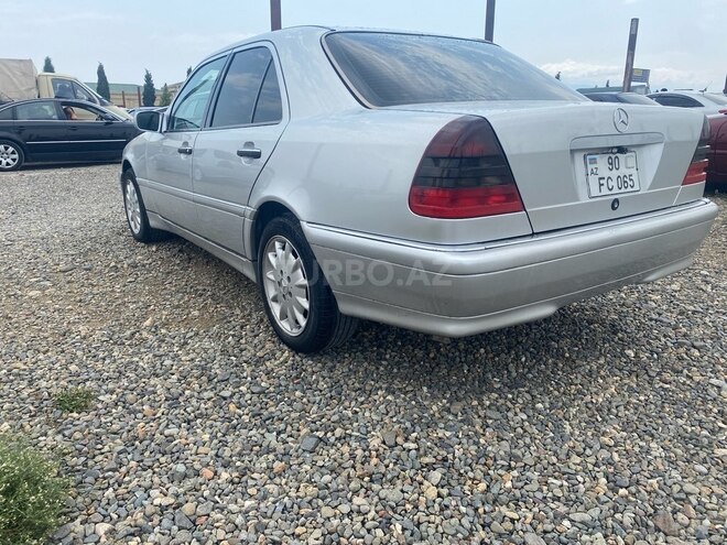 Mercedes C 230 1998, 237,000 km - 2.3 л - Tovuz