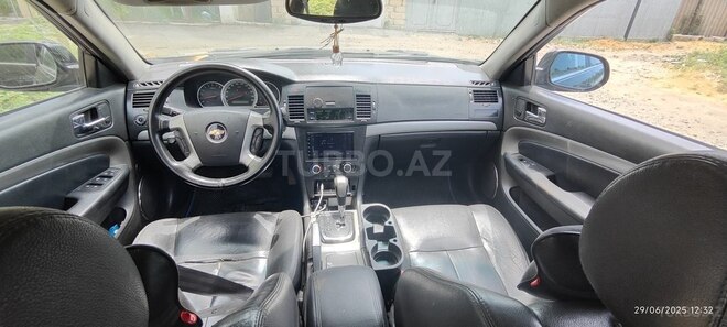 Chevrolet Epica 2007, 275,000 km - 2.5 л - Salyan