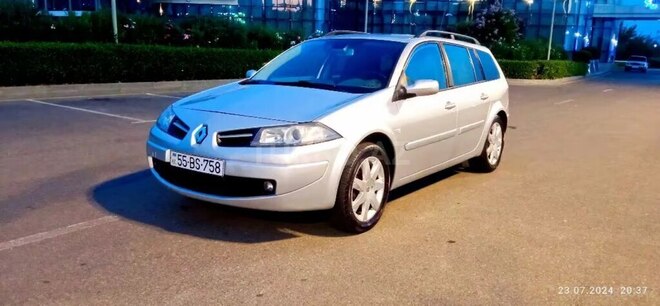 Renault Megane 2009, 330,000 km - 1.5 l - Bakı