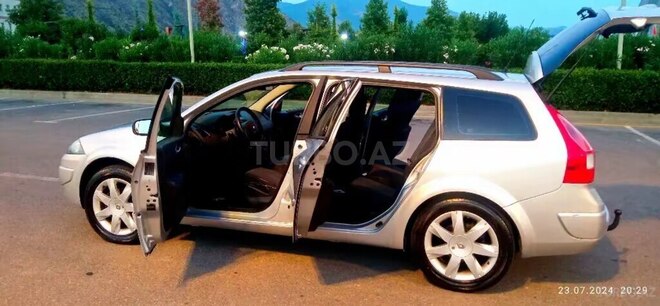 Renault Megane 2009, 330,000 km - 1.5 l - Bakı