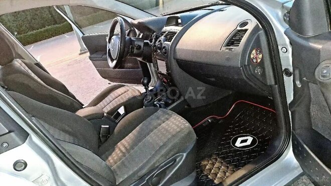 Renault Megane 2009, 330,000 km - 1.5 l - Bakı