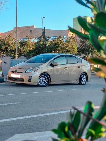 Toyota Prius 2010, 440,000 km - 1.8 l - Sumqayıt