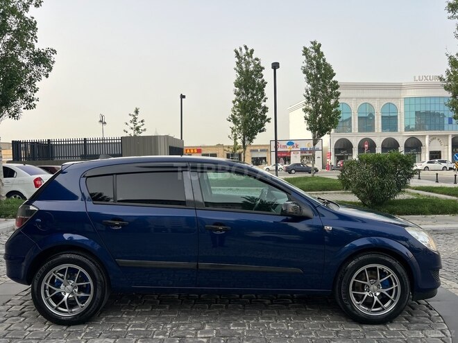 Opel Astra 2009, 241,000 km - 1.4 l - Bakı