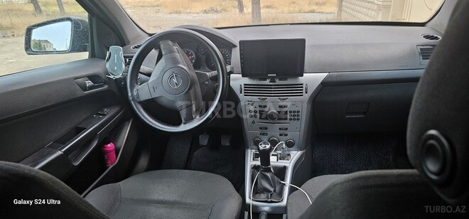 Opel Astra 2009, 350,053 km - 1.4 l - Gəncə