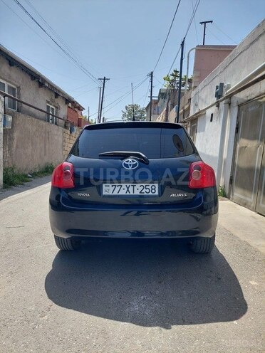 Toyota Auris 2008, 230,000 km - 1.4 л - Bakı