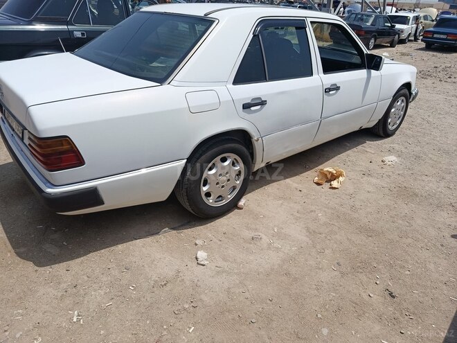 Mercedes E 200 d 1994, 482,000 km - 2.0 л - Bakı