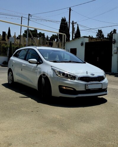 Kia Ceed 2015, 175,000 km - 1.6 l - Bakı