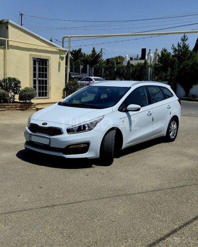Kia Ceed 2015, 175,000 km - 1.6 l - Bakı