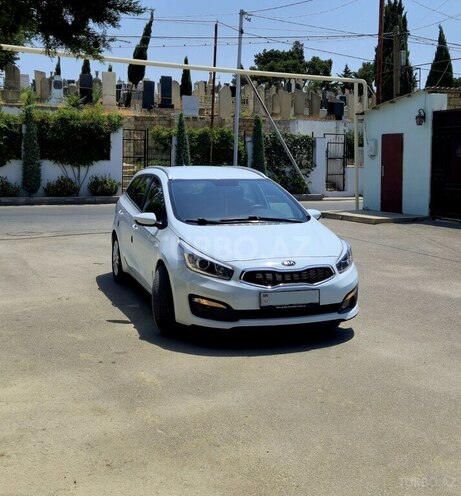 Kia Ceed 2015, 175,000 km - 1.6 l - Bakı