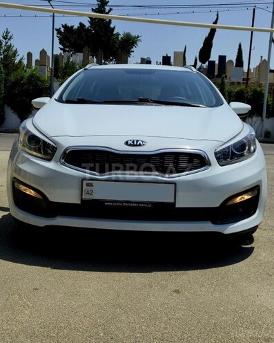 Kia Ceed 2015, 175,000 km - 1.6 l - Bakı