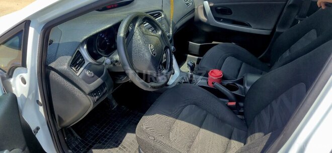 Kia Ceed 2015, 175,000 km - 1.6 l - Bakı