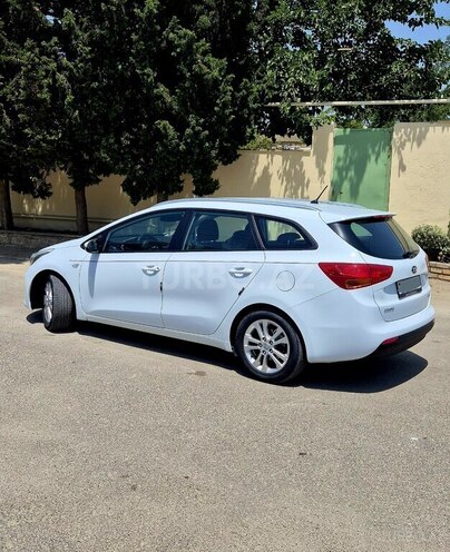 Kia Ceed 2015, 175,000 km - 1.6 l - Bakı