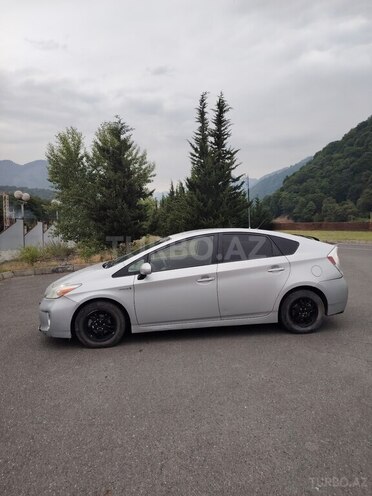 Toyota Prius 2013, 454,479 km - 1.8 л - Qəbələ