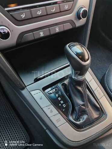 Hyundai Avante 2017, 144,485 km - 1.6 l - Bakı
