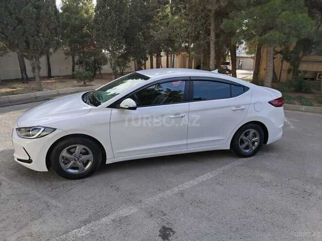 Hyundai Avante 2017, 144,485 km - 1.6 l - Bakı