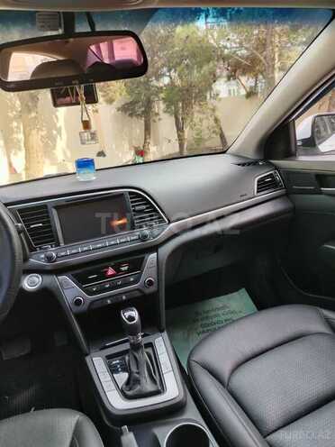 Hyundai Avante 2017, 144,485 km - 1.6 l - Bakı