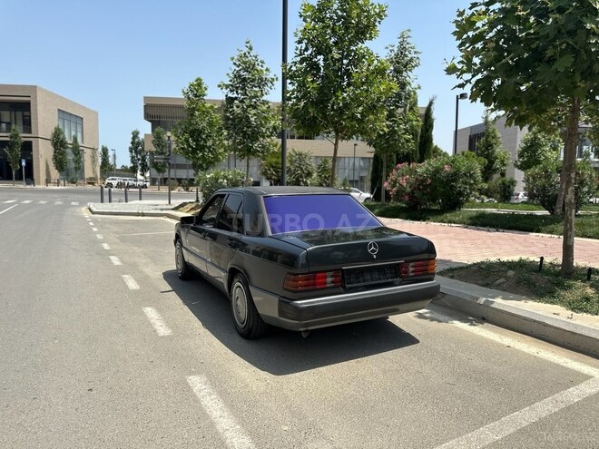 Mercedes 190-3