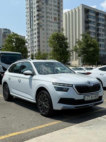 Skoda Kamiq 2023, 32,000 km - 1.6 л - Bakı