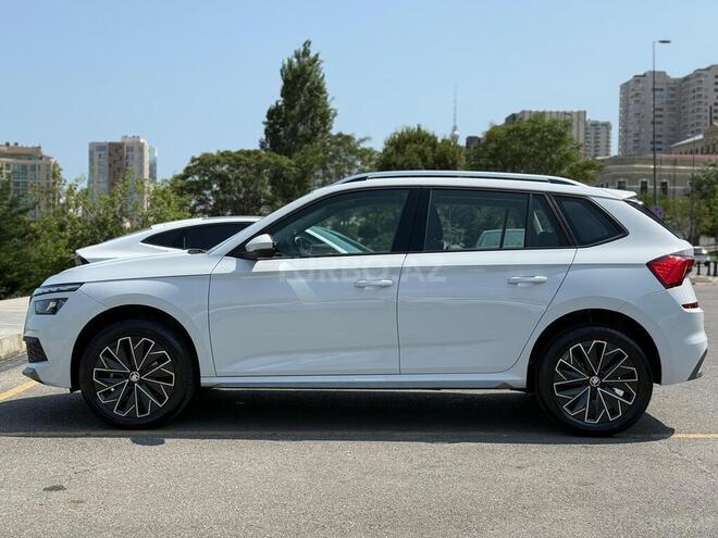 Skoda Kamiq 2023, 32,000 km - 1.6 л - Bakı