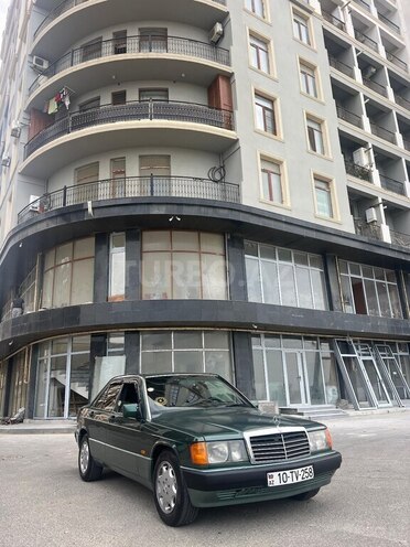 Mercedes 190 1992, 320,000 km - 2.0 l - Sumqayıt