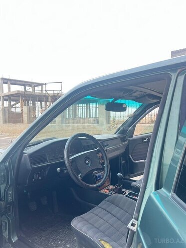 Mercedes 190 1992, 320,000 km - 2.0 l - Sumqayıt
