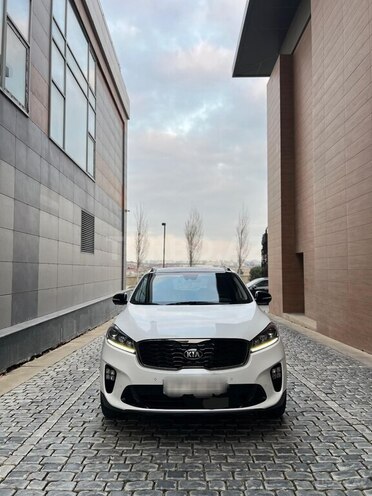 Kia Sorento-1