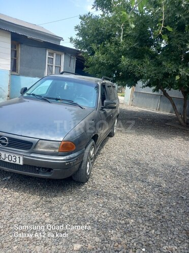Opel Astra 1992, 320,000 km - 1.6 l - İmişli