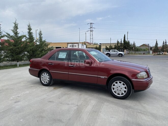 Mercedes C 180 1995, 615,736 km - 1.8 l - Sabirabad