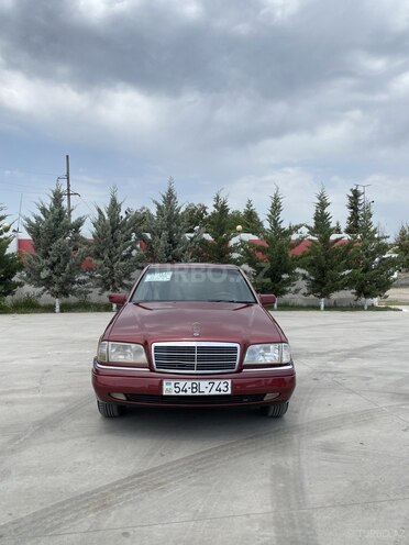 Mercedes C 180 1995, 615,736 km - 1.8 l - Sabirabad