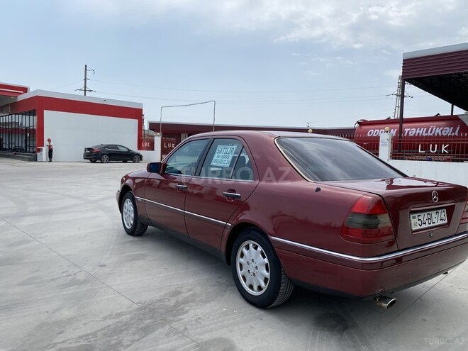 Mercedes C 180 1995, 615,736 km - 1.8 l - Sabirabad