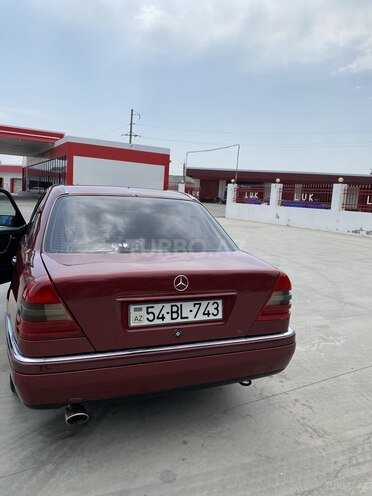 Mercedes C 180 1995, 615,736 km - 1.8 l - Sabirabad