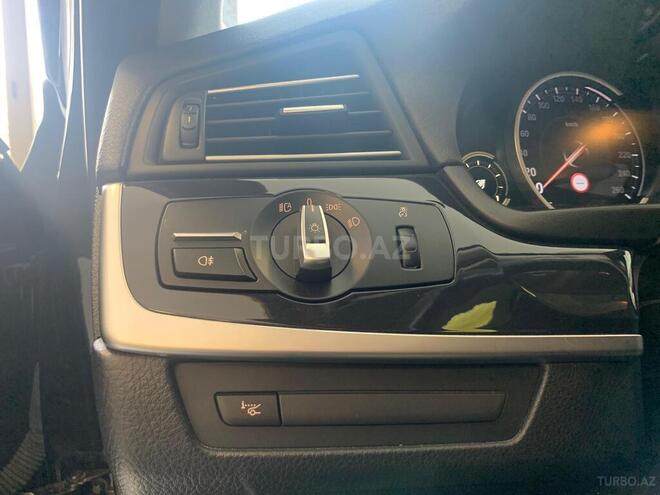 BMW 520 2015, 117,300 km - 2.0 l - Bakı