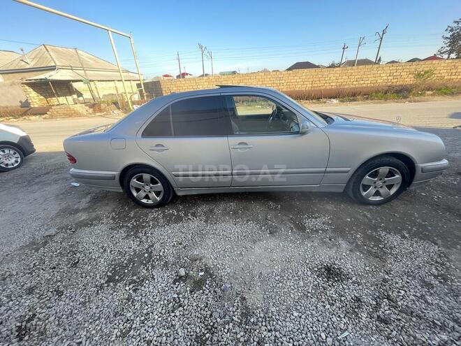 Mercedes E 240 1999, 298,000 km - 2.4 l - Bakı