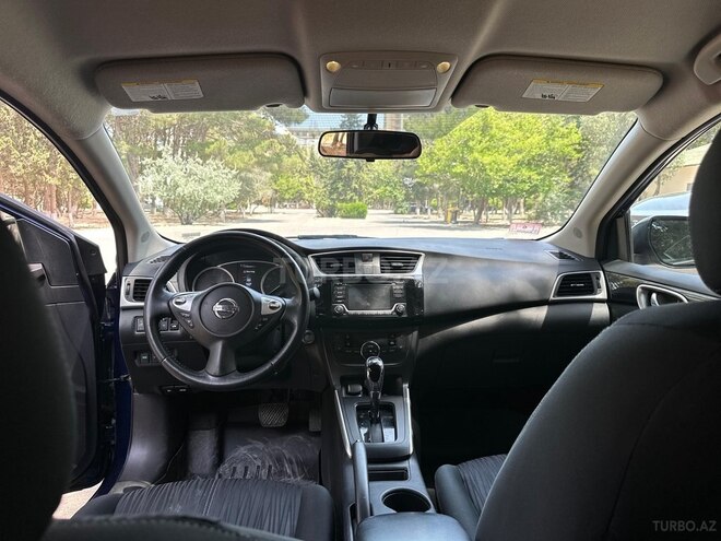 Nissan Sentra 2018, 220,000 km - 1.8 l - Bakı