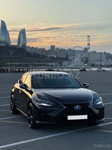 Lexus ES 300h 2022, 57,000 km - 2.5 l - Bakı