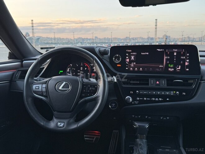 Lexus ES 300h 2022, 57,000 km - 2.5 l - Bakı
