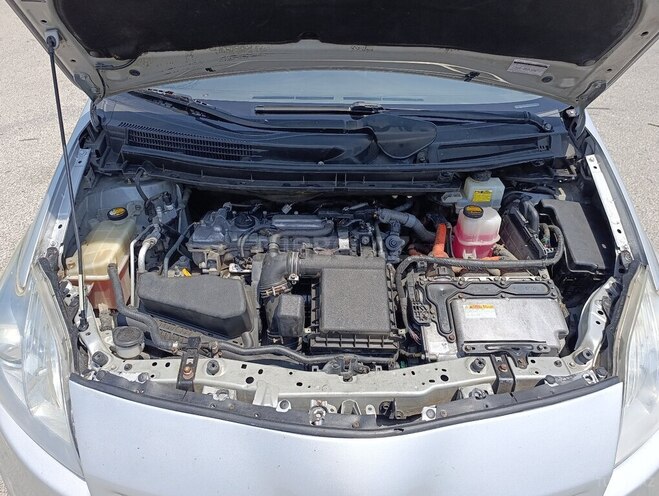 Toyota Prius 2009, 293,880 km - 1.8 l - Bakı