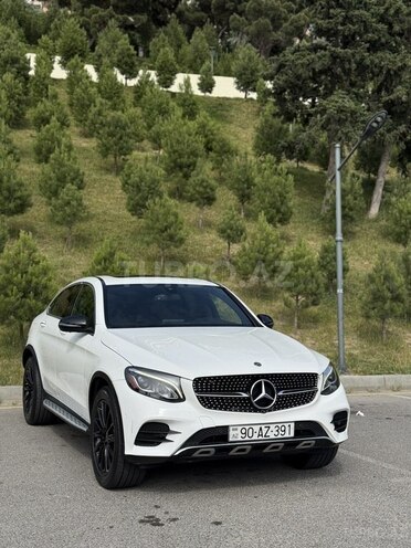 Mercedes GLC 300 4MATIC Coupe 2019, 170,000 km - 2.0 l - Bakı