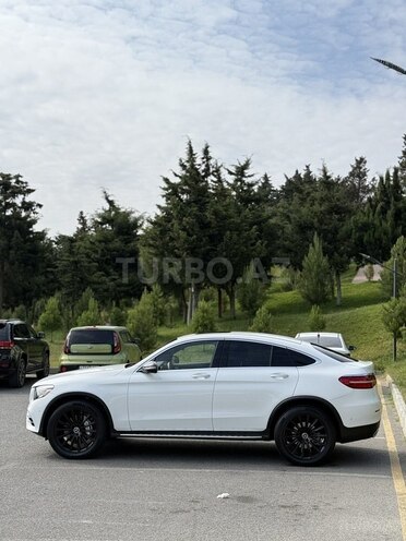 Mercedes GLC 300 4MATIC Coupe 2019, 170,000 km - 2.0 l - Bakı