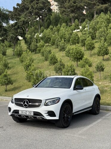 Mercedes GLC 300 4MATIC Coupe 2019, 170,000 km - 2.0 l - Bakı