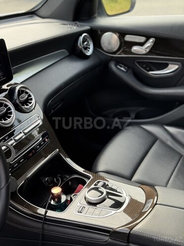 Mercedes GLC 300 4MATIC Coupe 2019, 170,000 km - 2.0 l - Bakı